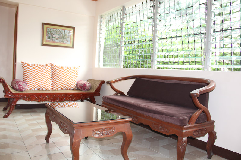 tagaytay house for rent
Casa MInerva Tagaytay second floor covered terrace